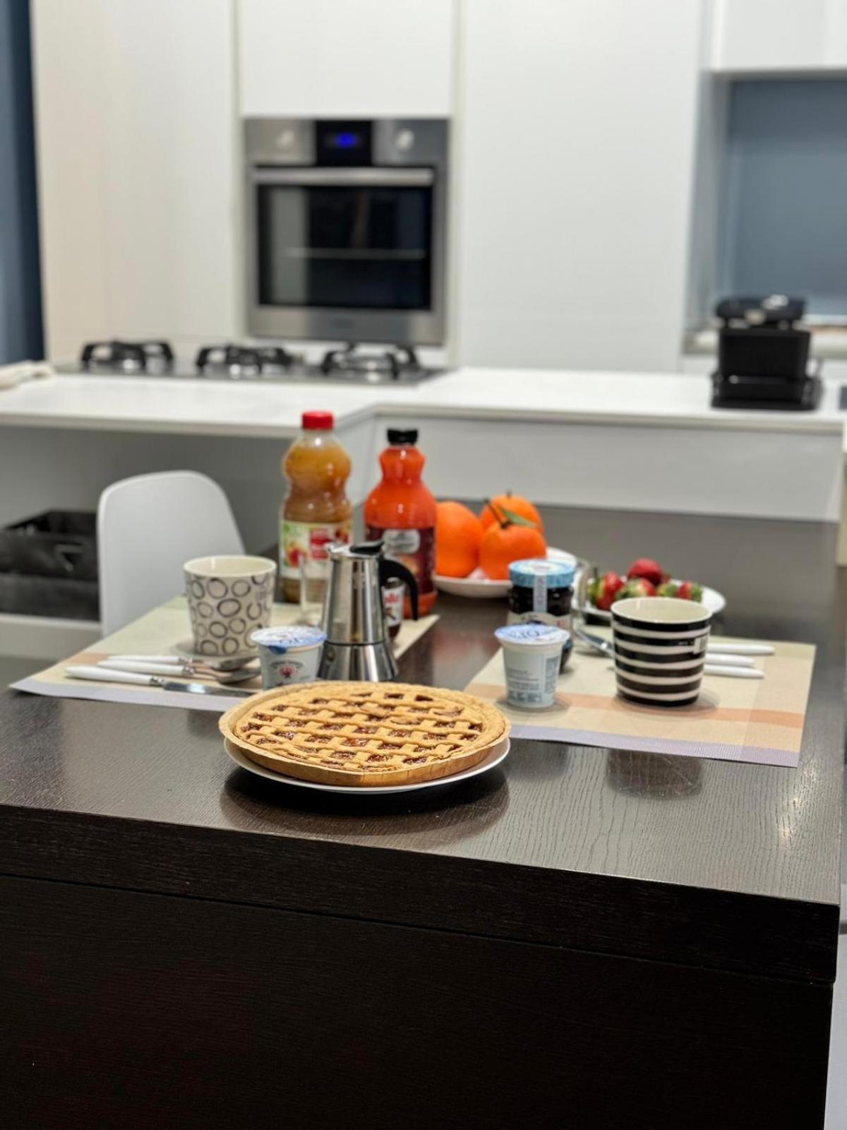 Appartamento Le Tre Ca', Ca' Cecilia, Ca' Nina, Ca' Vittoria Asti Esterno foto