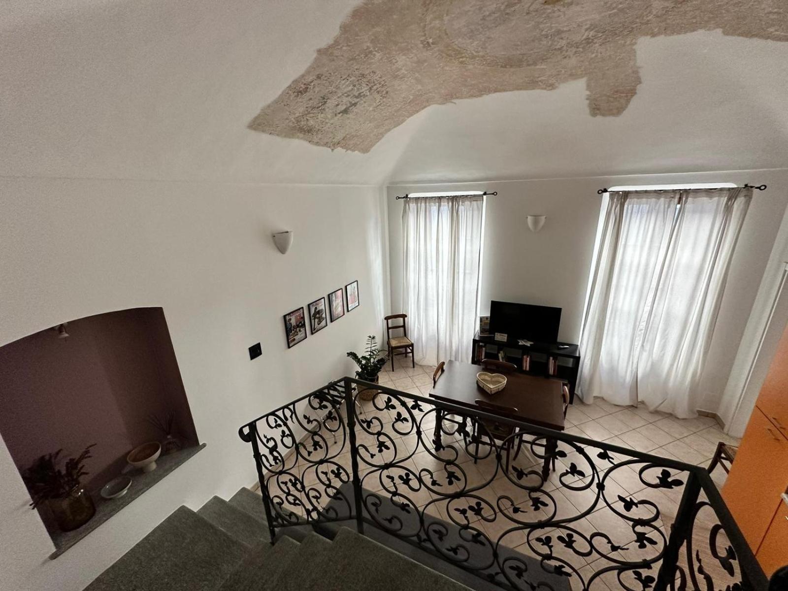 Appartamento Le Tre Ca', Ca' Cecilia, Ca' Nina, Ca' Vittoria Asti Esterno foto